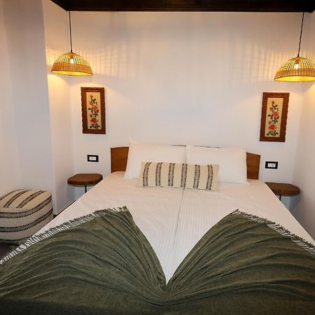 Ador Boutique Hotel Berat Zewnętrze zdjęcie