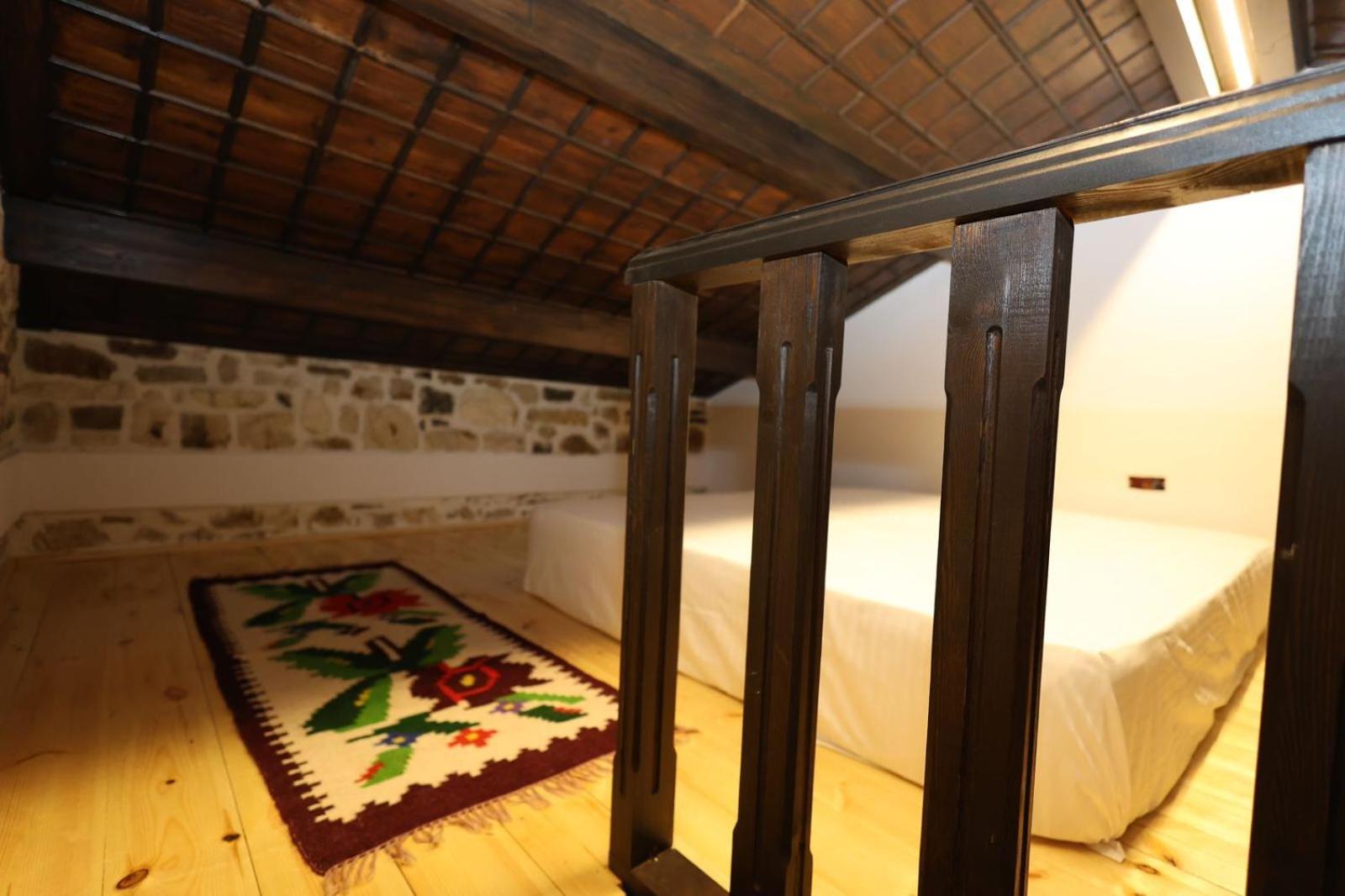 Ador Boutique Hotel Berat Zewnętrze zdjęcie